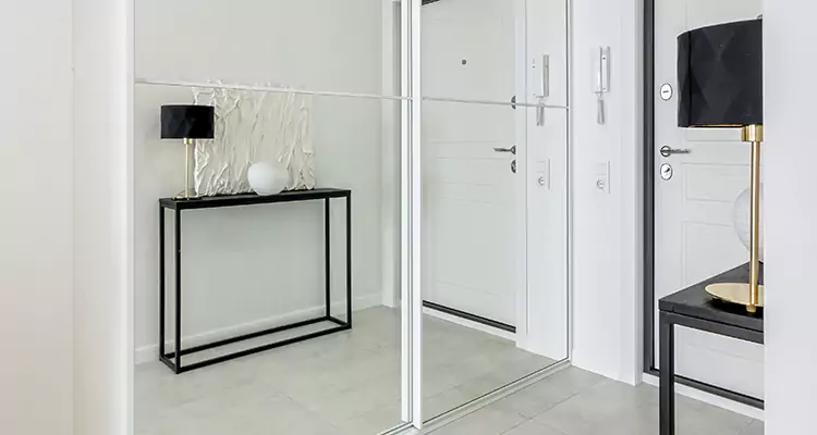 Mirrored Bifold Closet Doors Repair in San Jose, CA