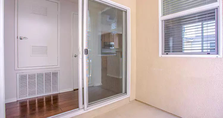 Sliding Screen Door Track Repair in San Jose, CA